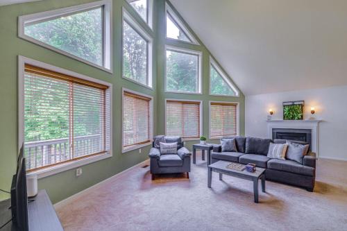 3BR Family Home w Yard 5 Mi to Wineries