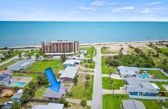 3rd House from the Beach! ~ Family-Friendly Home ~ Just 2-Min Walk to the Ocean!