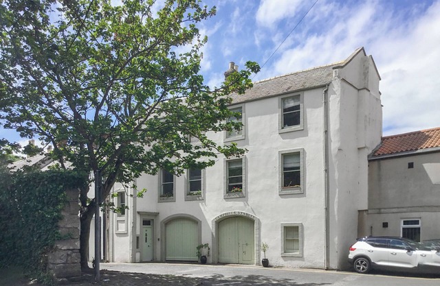 4 bedroom accommodation in Berwick-upon-Tweed