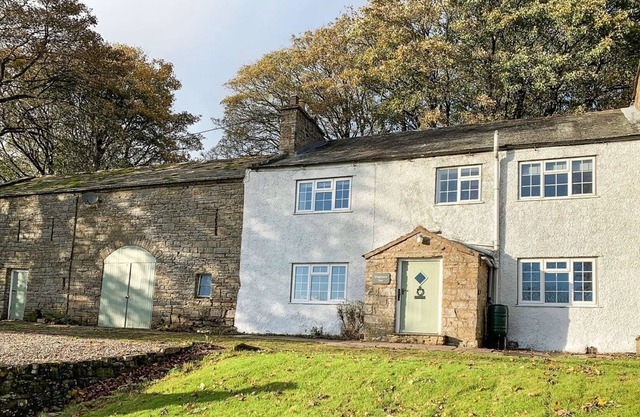 4 bedroom accommodation in North Stainmore near Kirkby Stephen