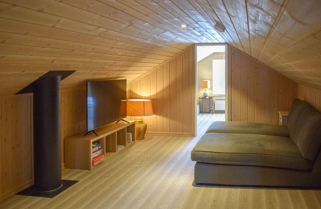 4 bedroom accommodation in Nesbyen