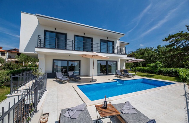 4 bedroom awesome home in GAMBOCI