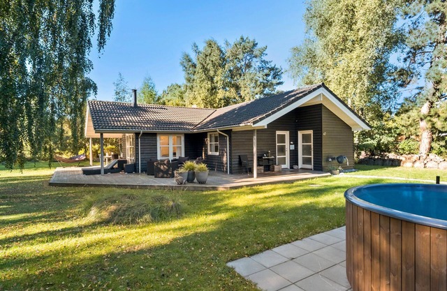 4 bedroom beautiful home in Nykøbing Sj