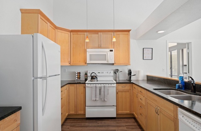 4 bedroom home with big backyard