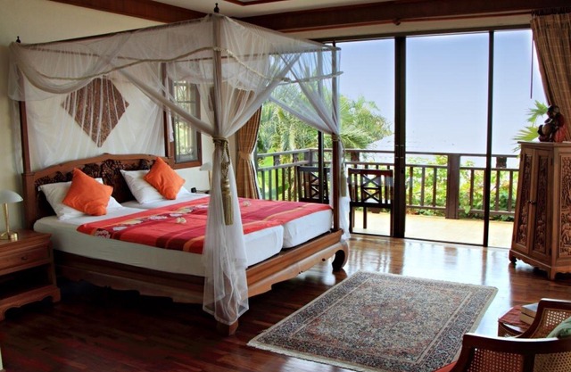 4 Bedroom Seaview-Villa Talay