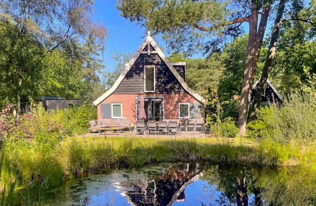 4 bedroom stunning home in Otterlo