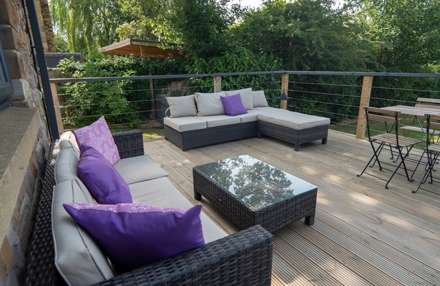 4 Bedroomed Ground Floor Apartment with Hot Tub and Sauna