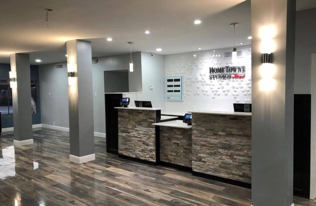 4 Cozy Studios w/Kitchenette Near Alamodome – Great for Extended Stays