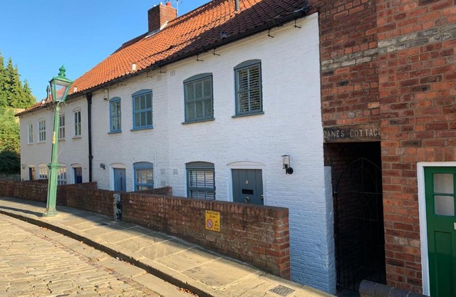 4 Danes Cottages - perfect location