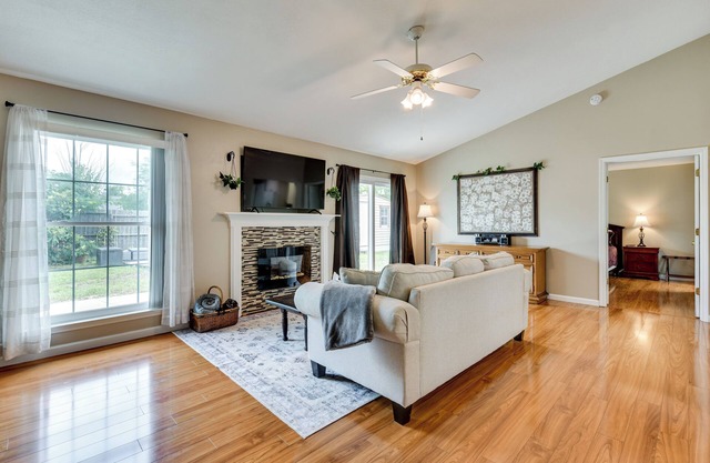 4 Mi to Downtown Panama City: Home w/Patio!