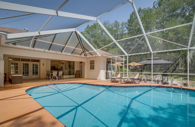 4 Mi to Rainbow Springs: Dunnellon Villa w/Pool!