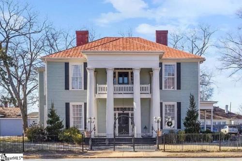 499d) Virginia Suite