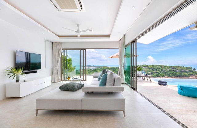 4Bedroom Family&Friends Luxury Private Villa Infinity Pool and Stunning Sea-View