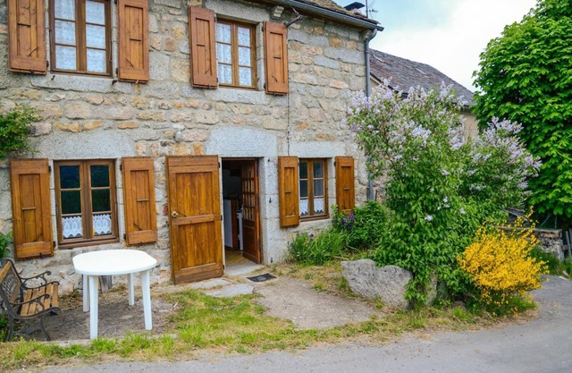 5/7 pers rental in Grandviala