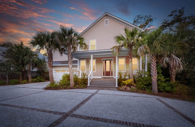 5 Bed Home with Heated Private Pool, Wildlife Views, Steps from Pier Village!