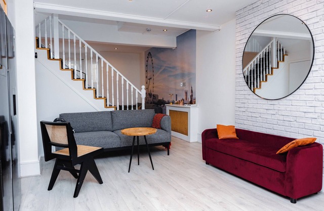 5 bed Luxury House (Fulham Broadway)