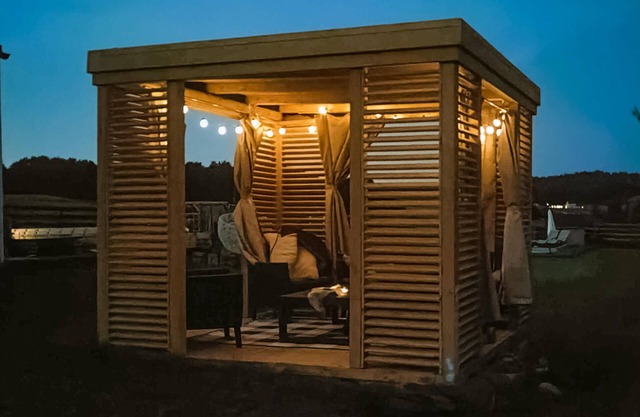 5 bedroom accommodation in Sucha Huta