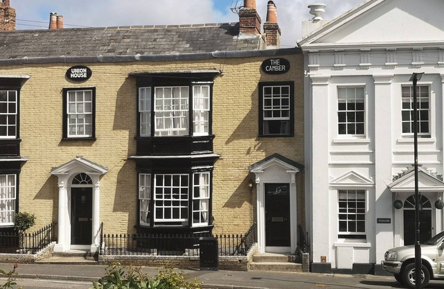 5 bedroom accommodation in Cowes
