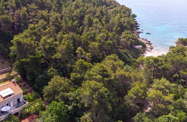 5 bedroom accommodation in Pupnat