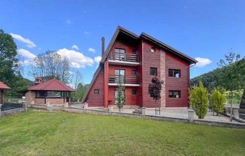 5 Bedroom Amazing Home In Jasenak