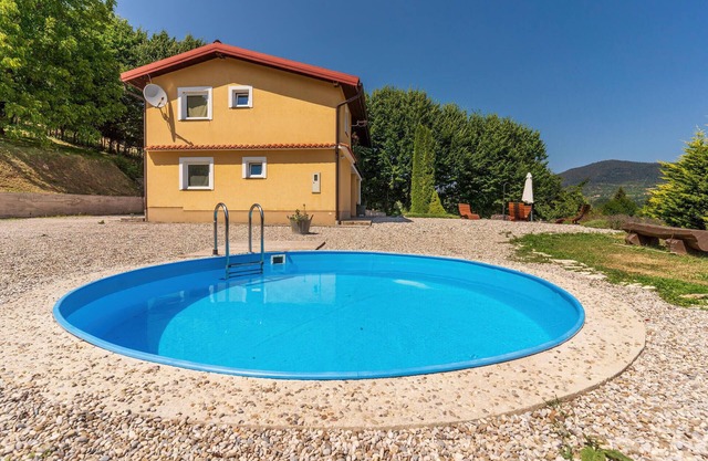 5 bedroom gorgeous home in Vrbovsko