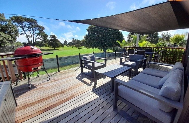 5 bedroom home on Mount Maunganui Golf Course, Omanu beach across the road.