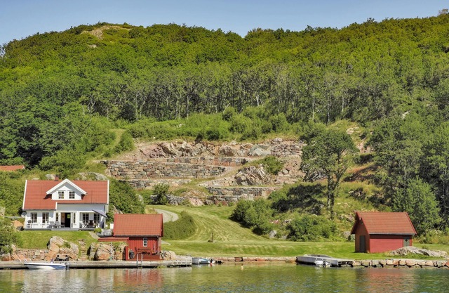 5 bedroom stunning home in Korshamn
