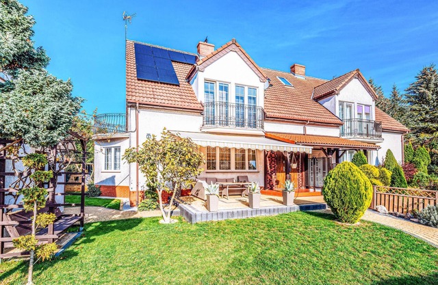 5 bedroom stunning home in Grzybowo