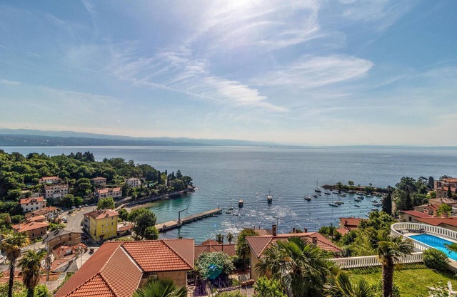 5 bedroom stunning home in Ika