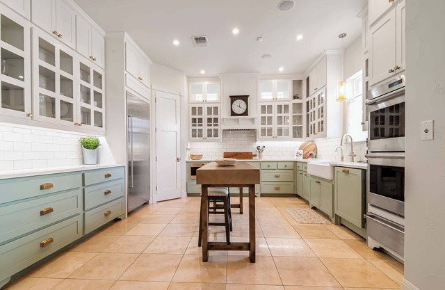 5 BR, On 290 Wine Corridor, King Beds, Hot Tub