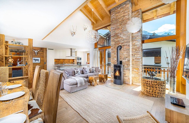 5* duplex penthouse, close to the P1 car park