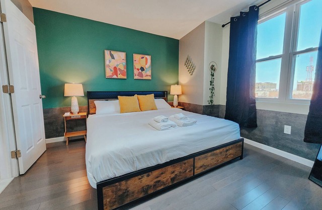 5 King Beds/5 En-Suite Bathrooms/Ping-Pong