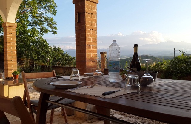 5* views Air-conditioning. Shown on TV. Mountains & Sea. Abruzzo Nature Reserve.