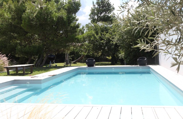 50M from La Boirie beach (supervised beach, sailing club)