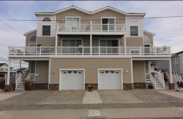 53 81st Street, Unit:East