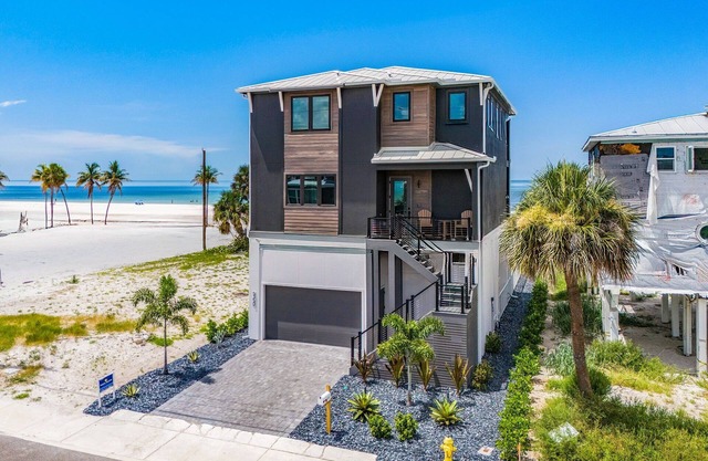 5350 Chasing Sunshine: 5BD/4.5BA Pool Home, Steps to Sand!