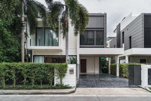 5bdr Pool Villa In Laguna Park #46 By Capital Pro