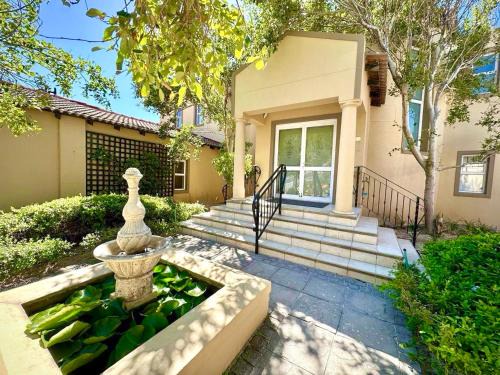 6 bedroom Villa Afrique with sea view and private pool