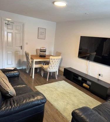 6 Coleridge Crescent