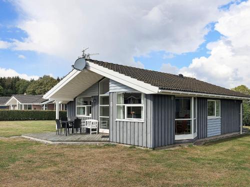 6 person holiday home in Rudkøbing-By Traum