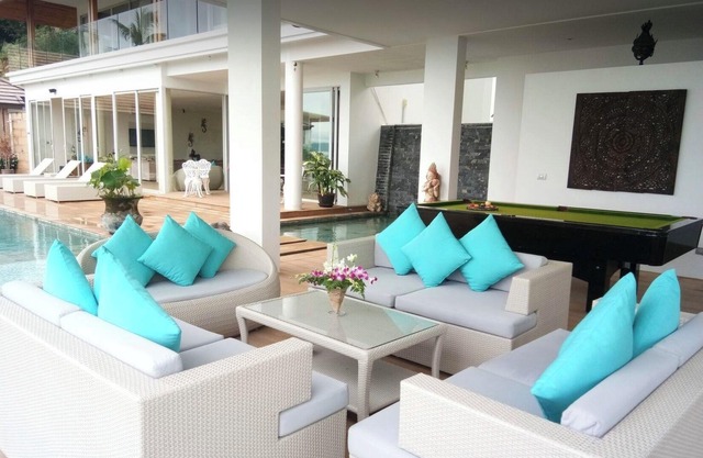 7 Bedroom Luxury Sea View Villa Moon