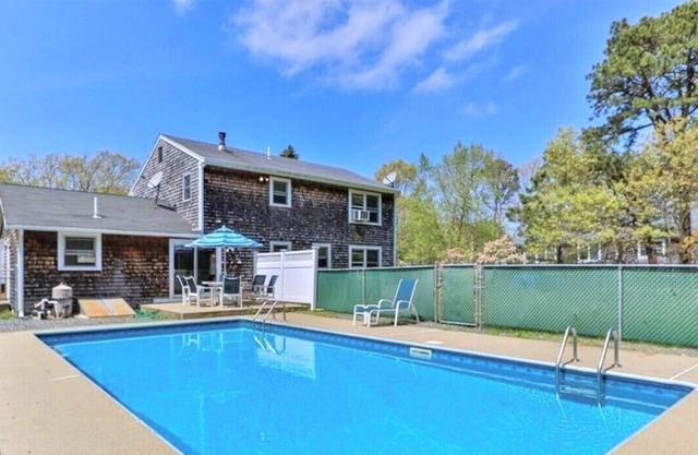 7 Raymond with pool- new listing