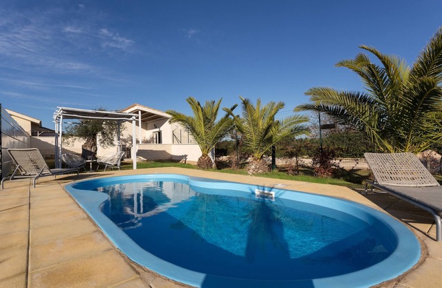 70 Sqm 2 bedroom flat with Private Pool + Internet WiFi