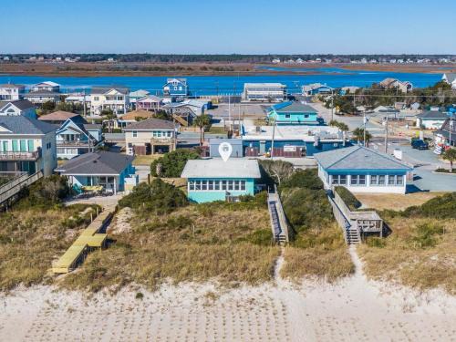 703 By The Sea
