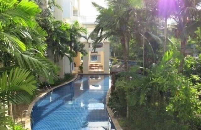 #714-S2 2BR villa/pool view