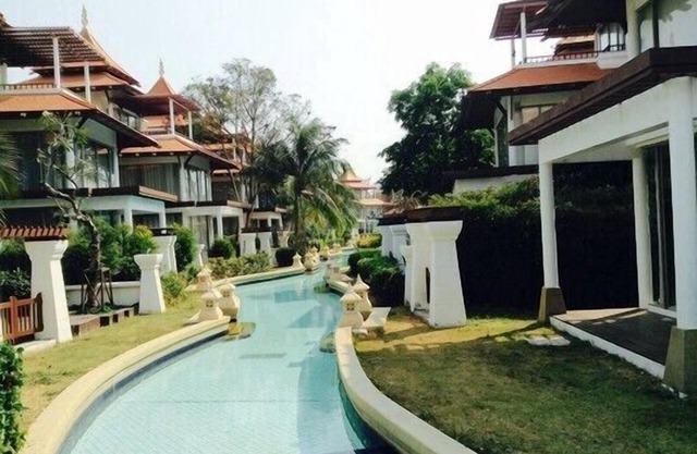 #786 Boat House 3 bedrooms Villa