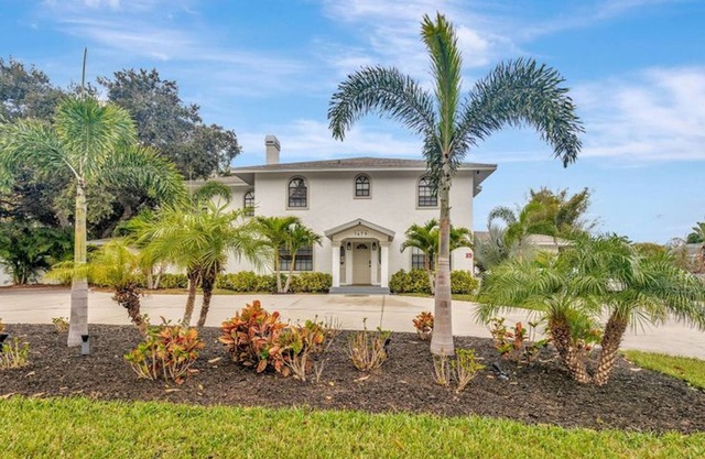 8 Bdrm Mansion 10 Mn To Honeymoon Island Beach