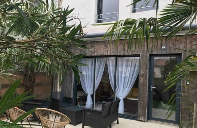 87 m² house 5 minutes from La Rochelle, the Ile de Ré and the beach