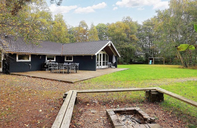 9 person holiday home in Væggerløse-By Traum
