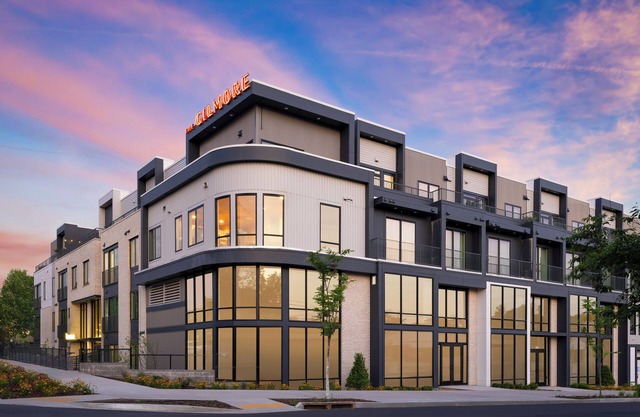 A+ 12 South Stay | 3BR Suite at The Gilmore